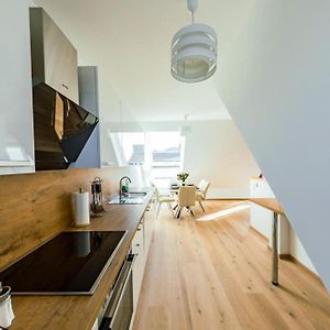 Appartement à 3 Chambres à Coucher