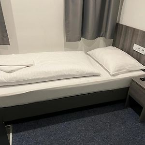 Chambre Petite Simple
