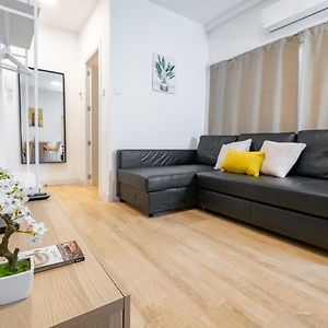Self Check-In! Apartment In The Heart Of Malaga!