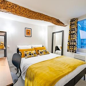 Appartement à 3 Chambres à Coucher