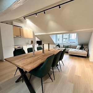 Appartement à 2 Chambres à Coucher