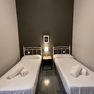 Studio Lit Queen-Size avec Accès aux Personnes Handicapées