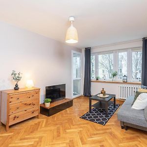 Superapart Piwarskiego 16