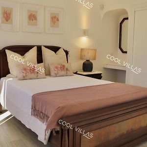 Villa Lilac - Walking Distance To Beach