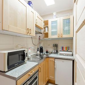 Lovely 1 Bedroom Flat - Gazdagret