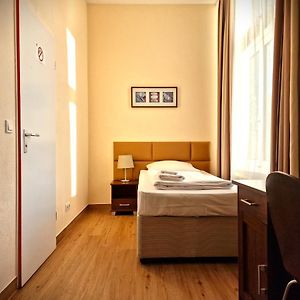 Chambre Standarde Simple