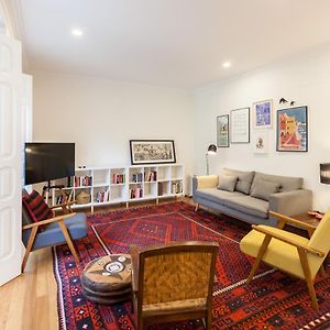 Appartement à 2 Chambres à Coucher