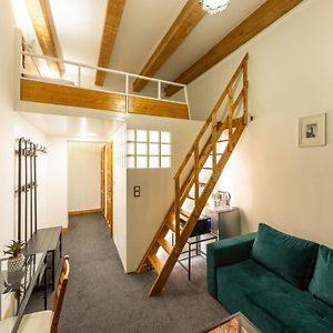 Studio de Luxe