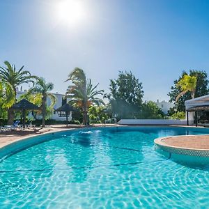 Great S.Rafael Aprt. Walking Distance To The Beach