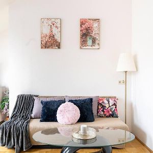 Appartement à 2 Chambres à Coucher