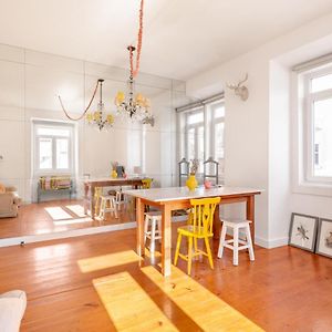 Appartement à 2 Chambres à Coucher