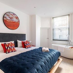 Chelsea Posh Apartment