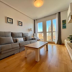 Atuaire Home La Catedral En El Salon Parking Incluido