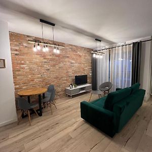 Apartament Warszawa Kolejowa Hub Expo