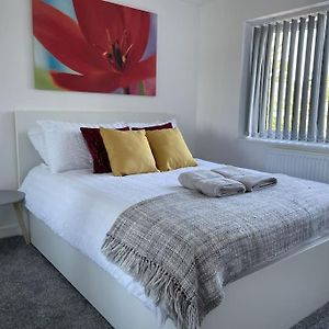 Appartement à 2 Chambres à Coucher