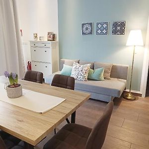 Appartement à 3 Chambres à Coucher