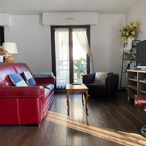 T3 - 62M2 - Parking Prive - Metro