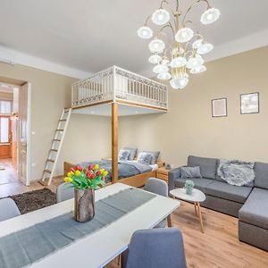 Appartement à 1 Chambre à Coucher