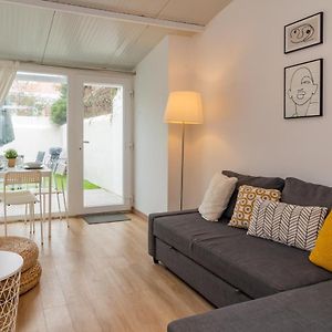Appartement à 2 Chambres à Coucher