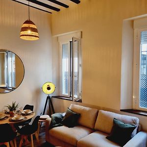 Appartement à 3 Chambres à Coucher