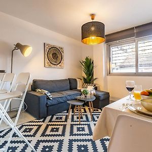 Malaga Boutique Stay - Carlos Haya Area With Parking