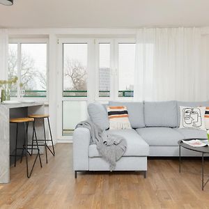 Modern Studio With Balcony Warsaw Mokotow By Noclegi Renters