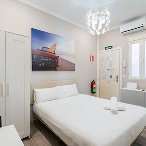 Rodas Apartment