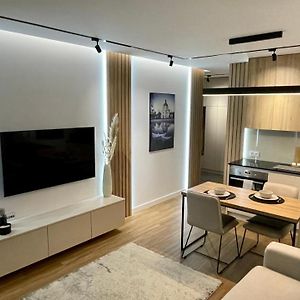 Luxury 2-Room Apartment In Praga-Polnoc Port Praski