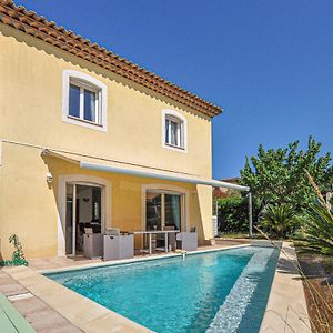 Maison de Vacances à 3 Chambres à Coucher
