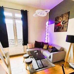 Appartement à 2 Chambres à Coucher