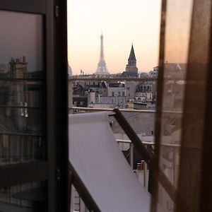 Chambre Eiffel Lit King-Size