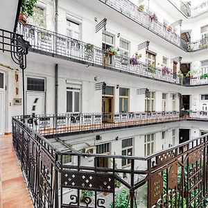 Vintage Apartment In The Jewish Quarter