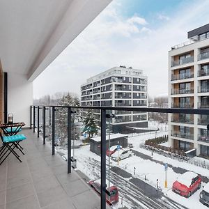 Tauron Arena Premium Apartment With Underground & Outdoor Parking By Renters Prestige