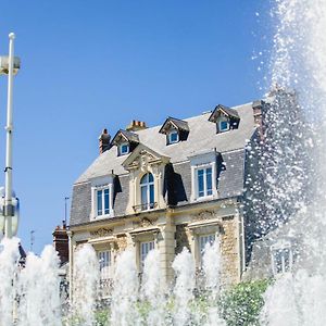 Villa Olive - 4 Bdr - Garden - Deauville Centre