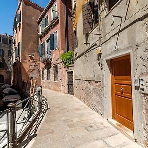 Querini Suite-Balcony On Canal, Close To San Marco
