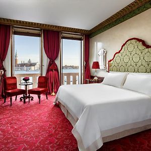 Chambre Luxe Lit King-Size
