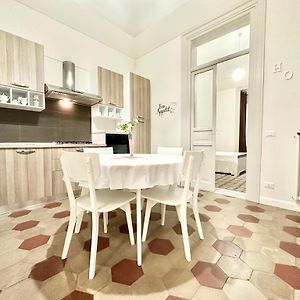 Appartement à 3 Chambres à Coucher