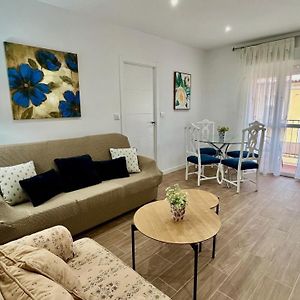 Appartement à 3 Chambres à Coucher