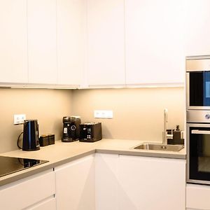 Tran Chien Apartment With Free Private Parking