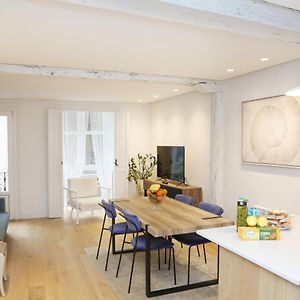 Appartement à 3 Chambres à Coucher