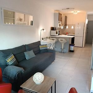 Le Corinthe Studio Apartment