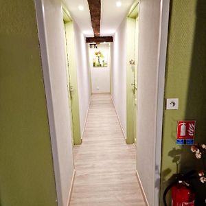 Chambre Rose Lit King-Size