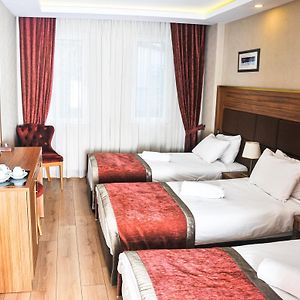 Chambre Standarde Triple