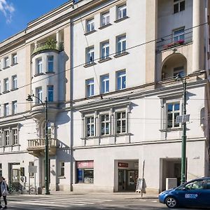 Modern Apartment In The Very Central Location 20