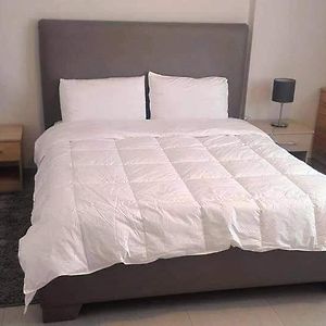 Aminn Hotel