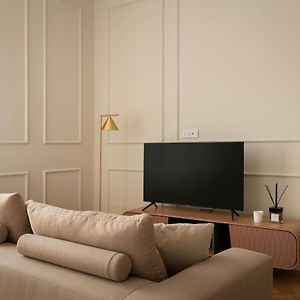 Appartement à 2 Chambres à Coucher