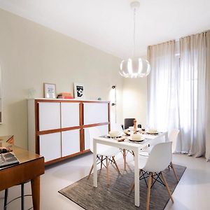 Appartement à 3 Chambres à Coucher