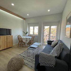 Appartement à 2 Chambres à Coucher