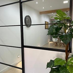 Exclusivo Apartamento De Diseno En Plaza Mayor Vut 09-449