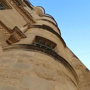 Uzes, Au Coeur Du Centre Medieval Le Logis Du Consul Un Bien D'Exception Du Xvieme Siecle